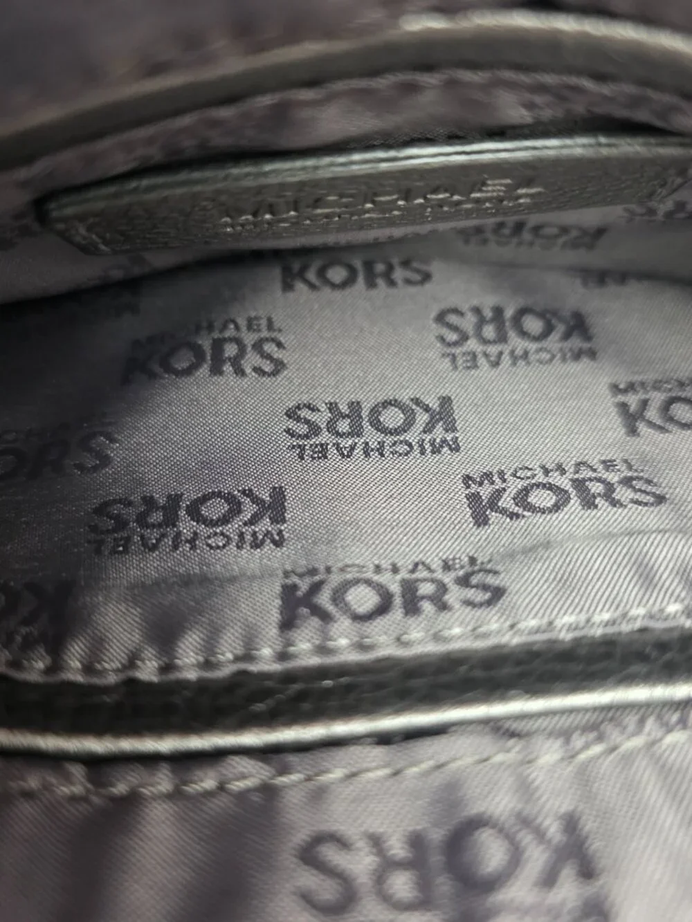 Michael Kors Gray MK Logo Wristlet Handbag Clutch Bag Wallet